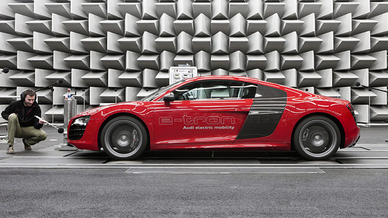 Illustration for article titled How Audi Makes Its Electric Cars Sound Like Futuristic Gas Guzzlers